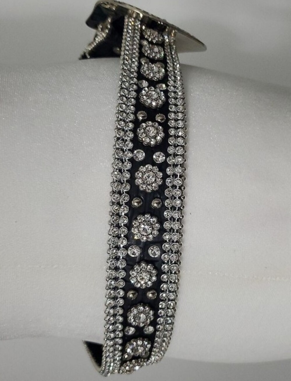 Angel Ranch Leather Rhinestone Belt - SM - Picture 6 of 16